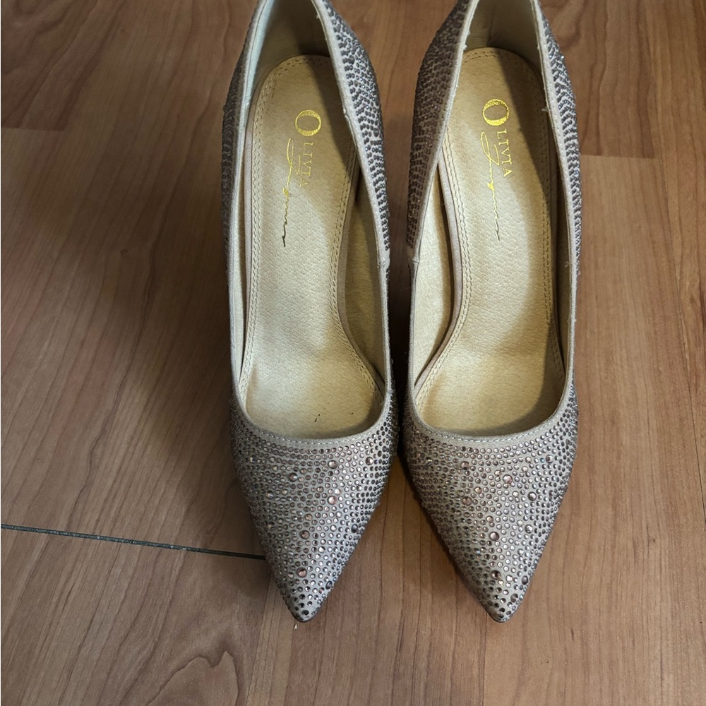 Olivia Sparkling Tan Heels